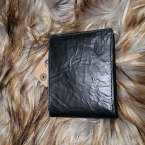 Fossil black textured  leather bifold wallet nwt